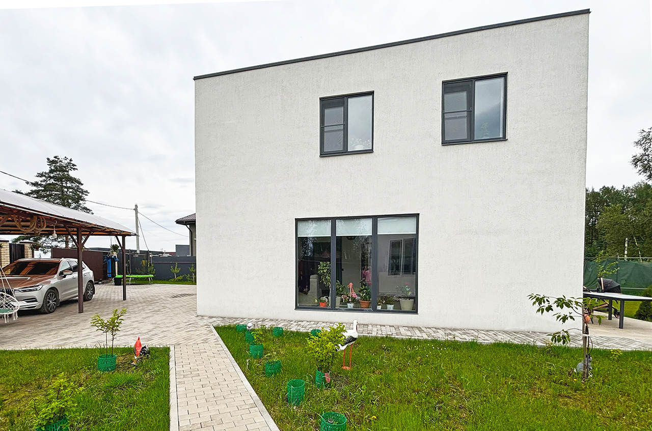 Дом 139,3 м² на участке 9,1 сот.