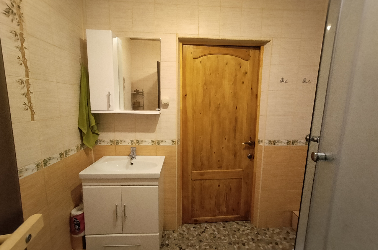 Дом 160 м²  с террасой  на участке 6 сот