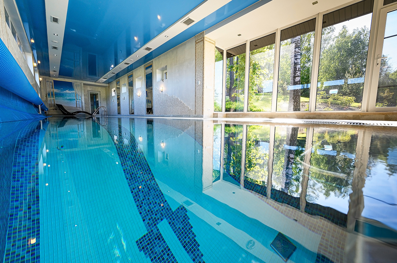 Дом 655,1 м² на участке 65 сот